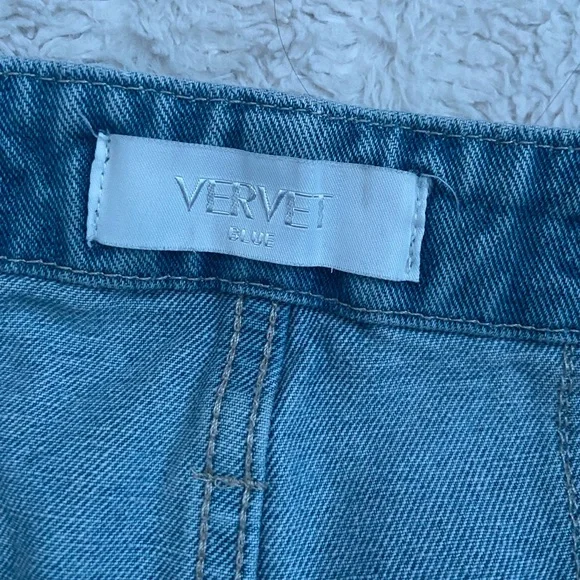Vervet Blue Jeans - Picture 7 of 7